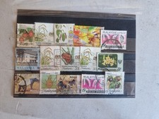 15 Timbres Malaisie ( lot S