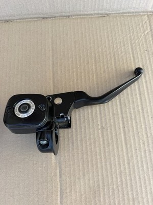 12-16 Harley FLD Switchback Dyna Front Brake Master 9/16 OEM
