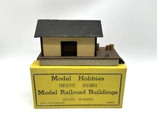 Vintage Model Hobbies B-1 Freight House and Platform HO Scale Structure