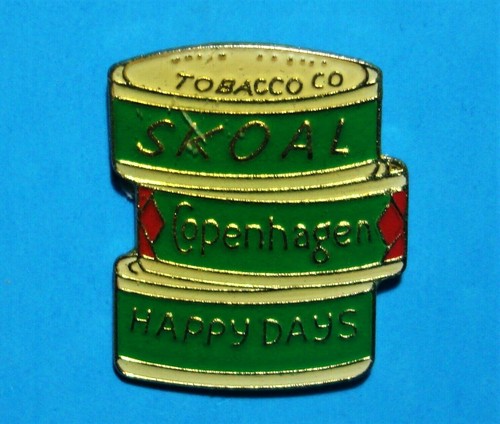 SKOAL CHEWING TOBACCO ADVERTISING - COPENHAGEN - HAPPY DAYS - VINTAGE LAPEL PIN