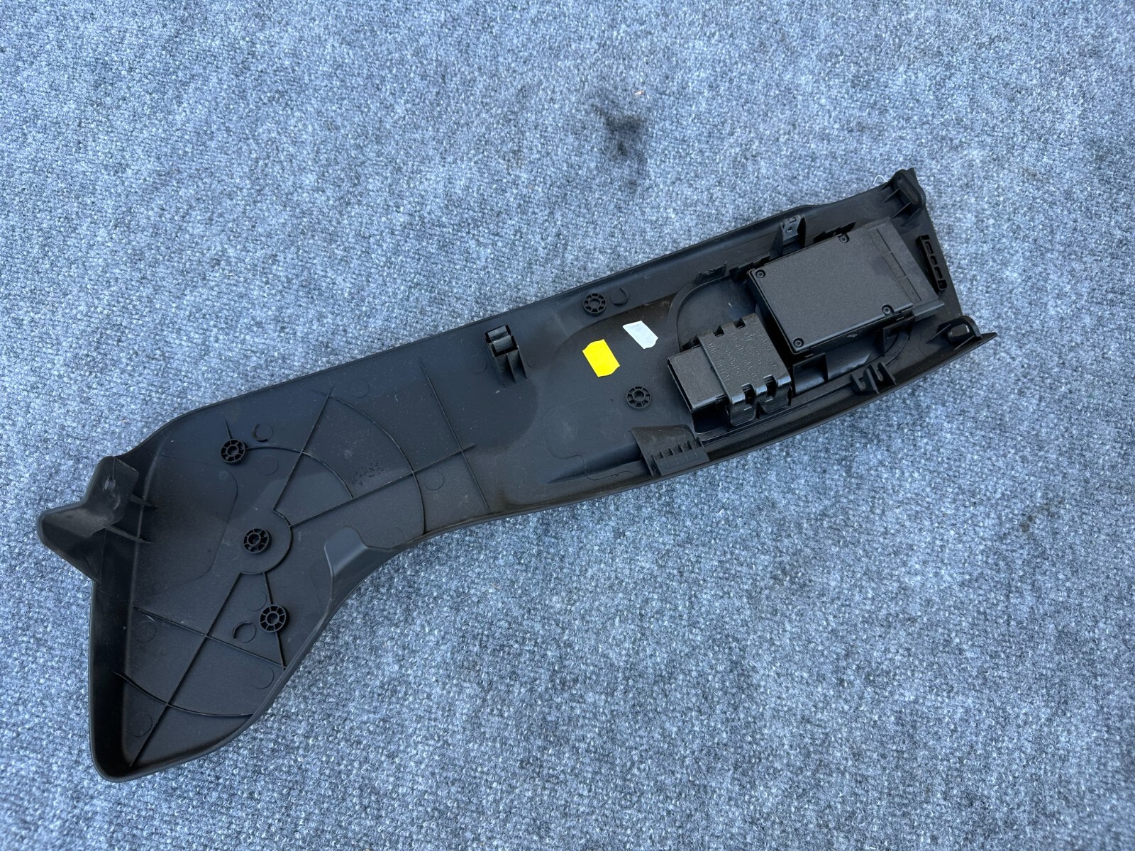 Maserati Ghibli 2014-2020 RIGHT Seat control switch