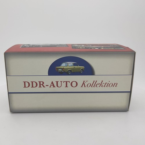 Diecast Atlas 1/64 Scale East German Trabant 601 Luxury Car Alloy - Picture 14 of 14