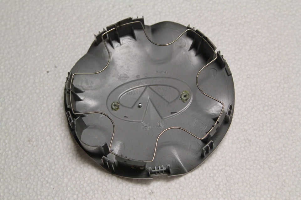 Tapa central Infiniti Ex35 2008-2010 “gun metal” p/n 40315-1BA2A Foto 2 de 2