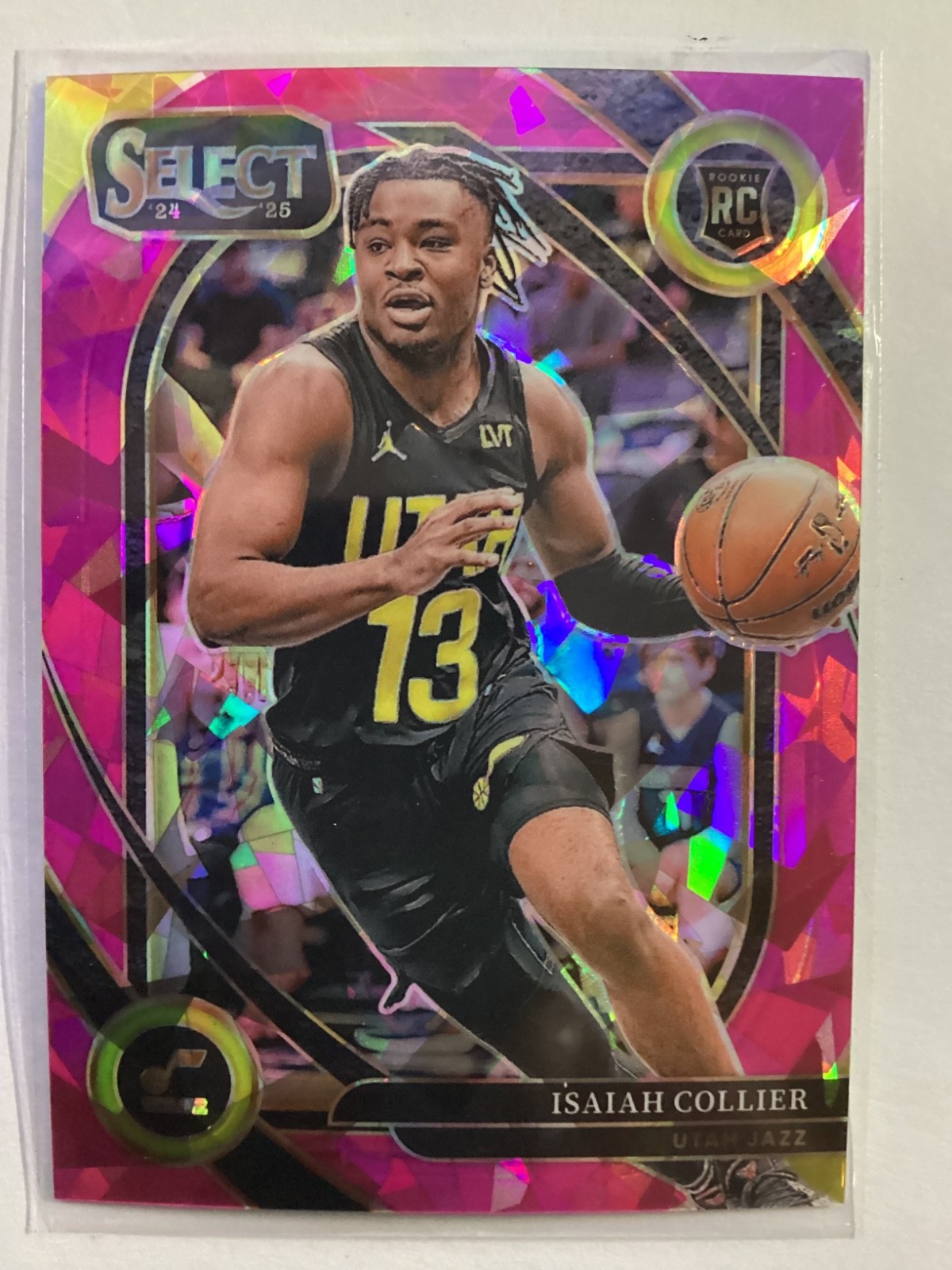 2024-25 Panini Select Isaiah Collier (RC) Courtside Level Pink Cracked Ice /99 !