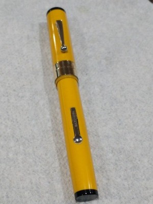 OVERSIZED MANDARIN TOWNSEND VINTAGE FOUNTAIN PEN 14K GOLD FILLED TRIM MF NIB