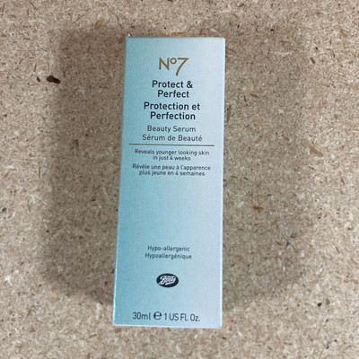 NEW!   Boots No 7 Protect & Perfect Intense Beauty Serum 1 Fl Oz (30 Ml)