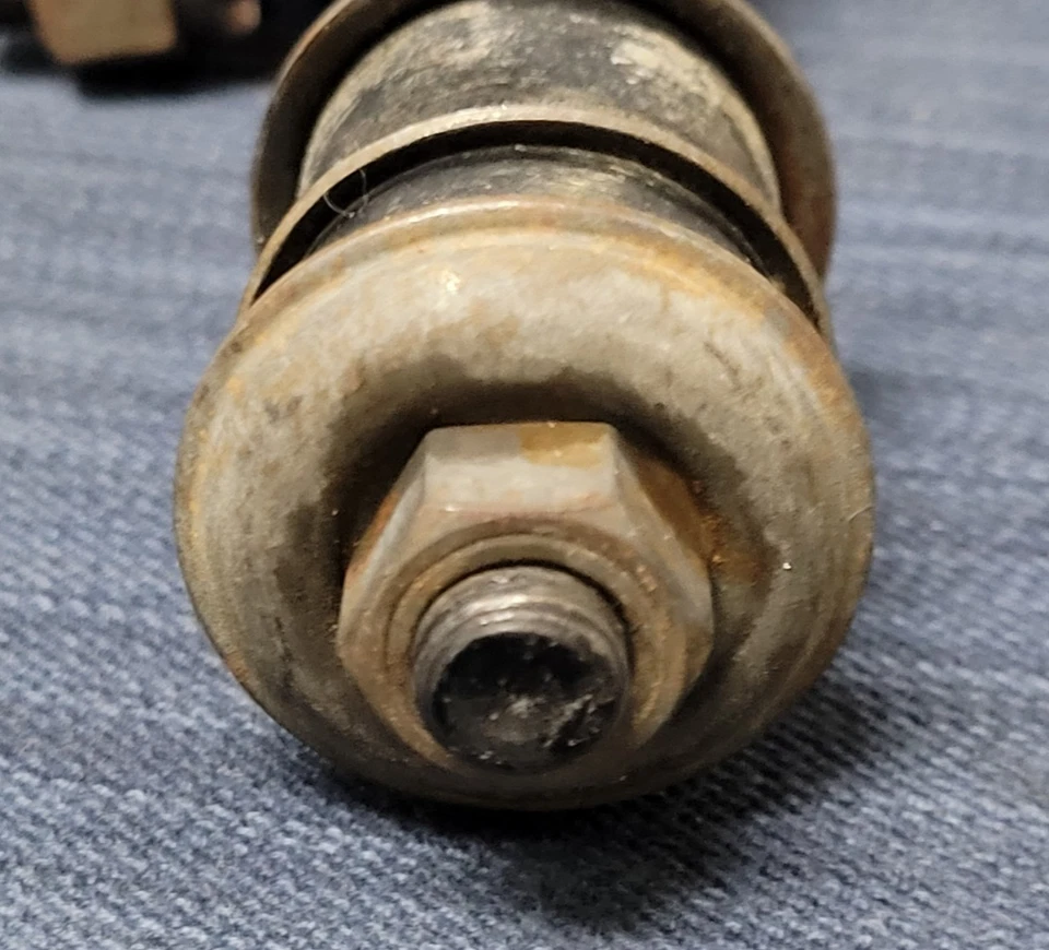 Barra antivuelco TRIUMPH TR4 1962 - 1965 NOS Foto 4 de 4