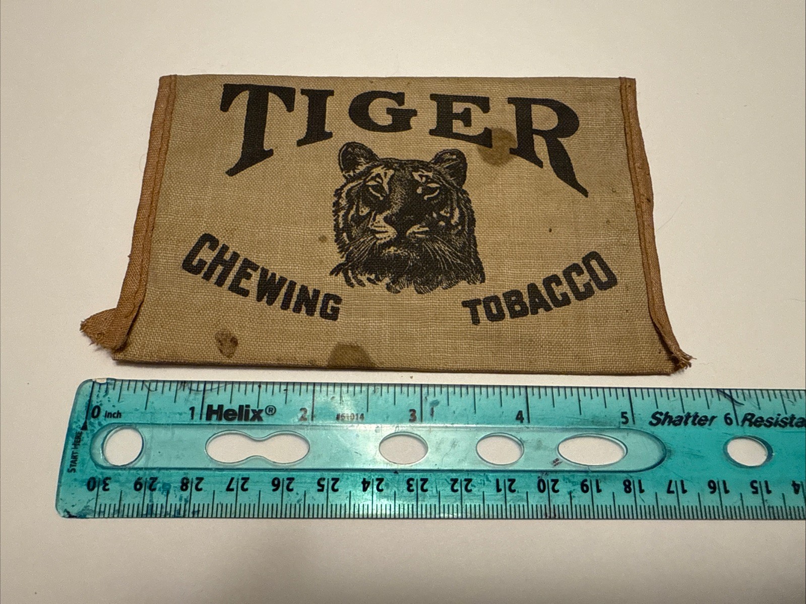 VINTAGE ADVERTISING Tobacco Pouch Empty TIGER Canvas Vintage Tin New Jersey