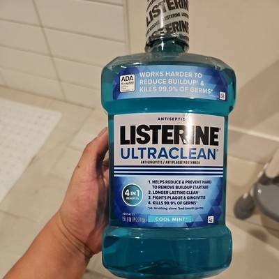 Listerine Ultraclean Oral Care Antiseptic 50.7 Fl Oz (Pack of 1), Cool Mint 