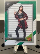 2022 Panini NXT 2.0 WWE #13 Cora Jade Green Gold SP RC Rookie