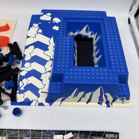 Lego Space Ice Planet 2002 Ice Station Odyssey 6983 Incomplete