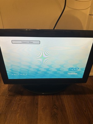 Toshiba Regza 22CV100U TV/DVD Combo - Gaming Retro TV W/remote