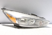 2015-2018 Ford Focus Halogen Right Side Headlight Assembly Oem F1eb13w029jf 2015-2018 Ford Focus Halogen Right Side Headlight Assembly Oem F1eb13w029jf