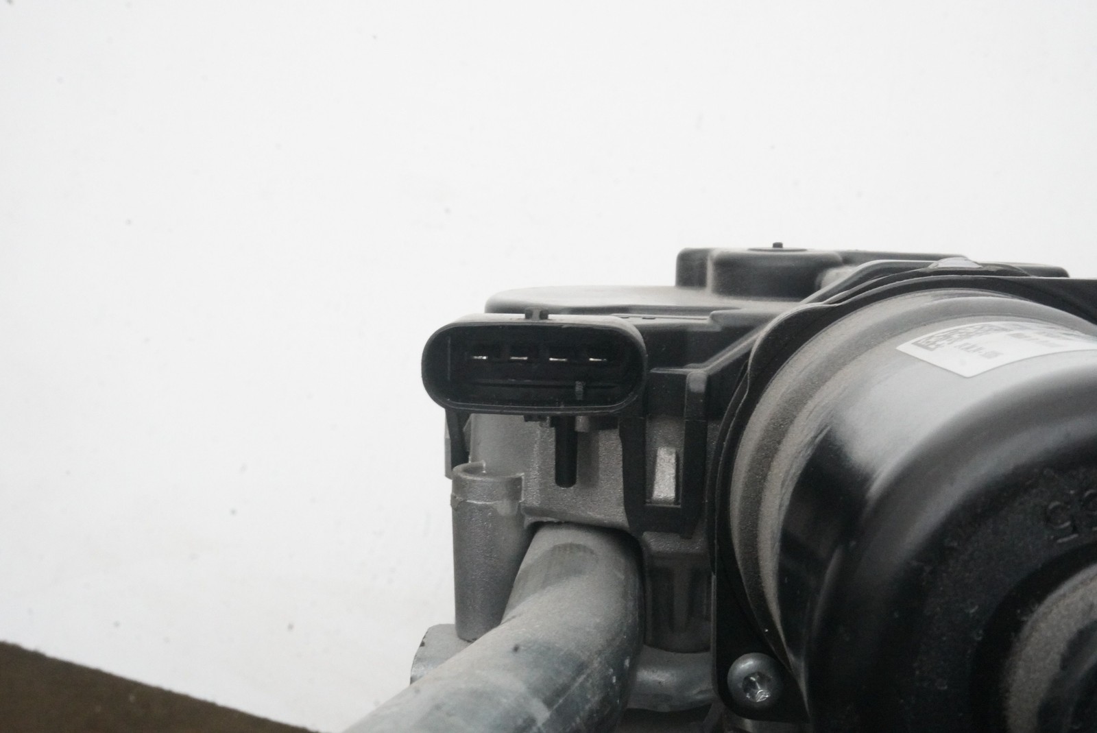 Front Windshield Wiper Motor Linkage 980132 OEM Ferrari 296 GTB GTS F171 2024