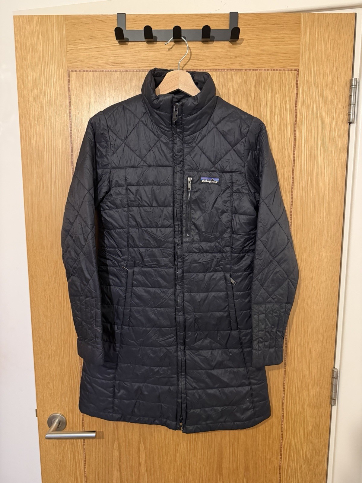 Patagonia Women’s XS Long Down Puffer Jacket – Minor Marks
