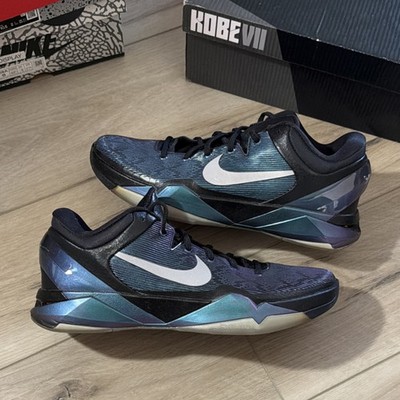 Nike Zoom Kobe VII Invincible 
