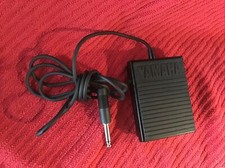 Yamaha FC5 Electronic Keyboard Compact Foot Switch Pedal