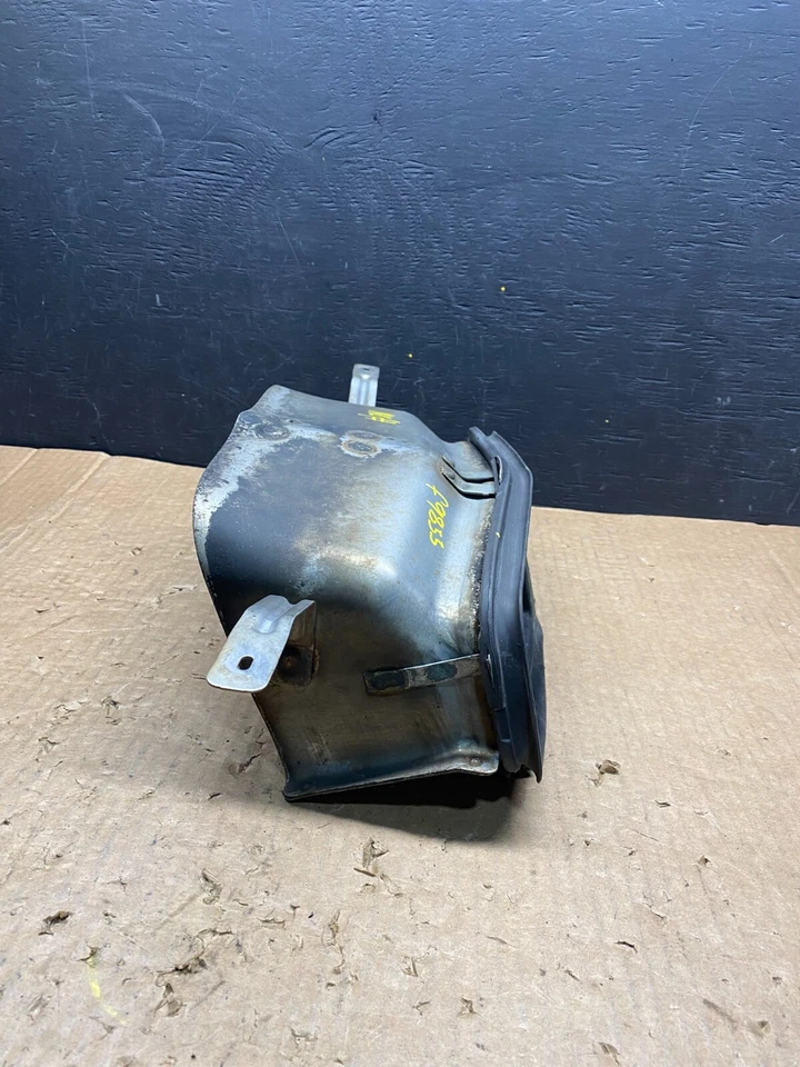 Cadillac CTS 2011 a 2014 cupé punta de escape interior cromado OEM F9855 Foto 2 de 4