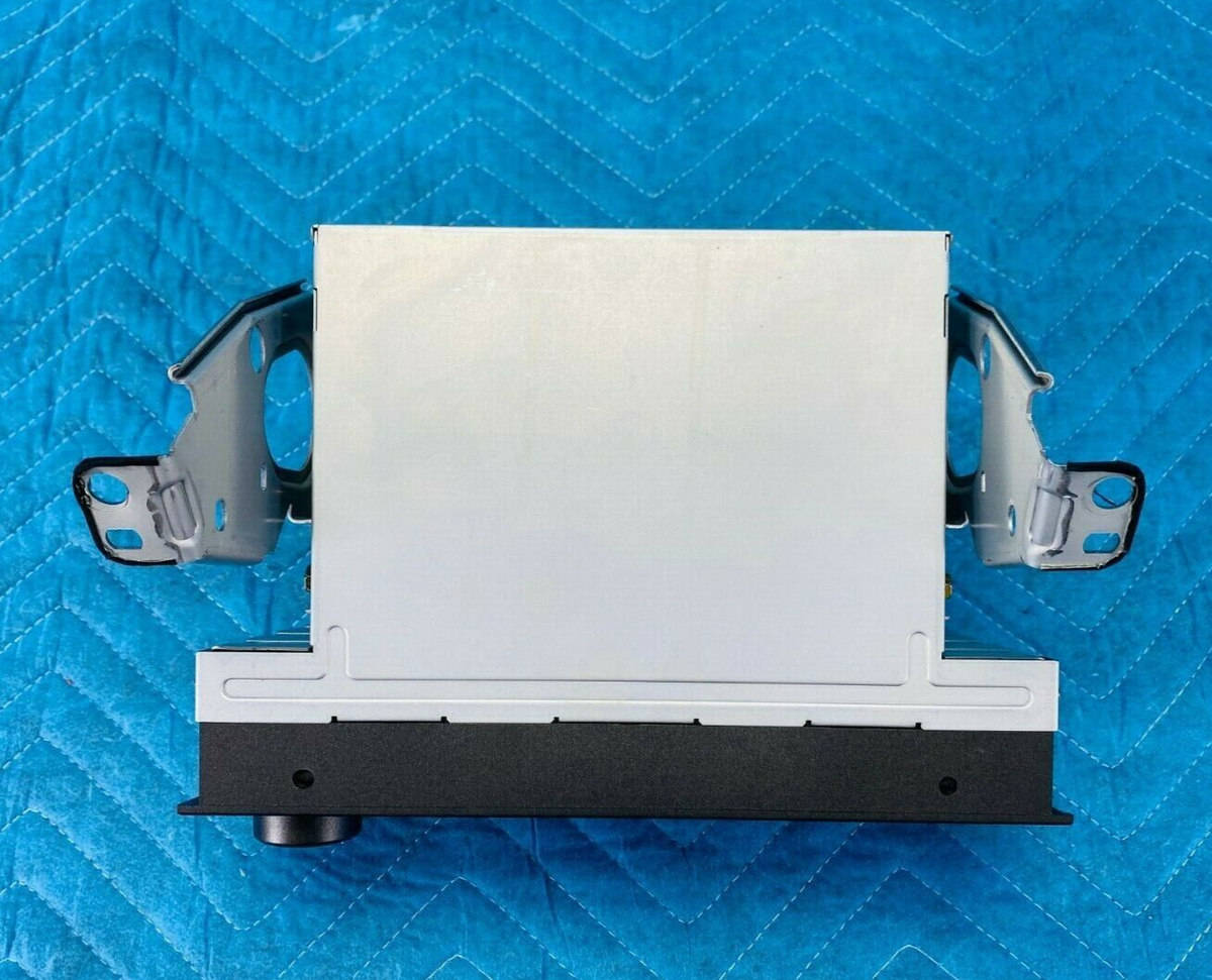 Lexus LS400 Radio Receiver Pioneer w/ Brackets 86120-50450 1998