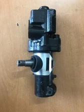 1963-82 Chevrolet Corvette 58-64 Impala 62-67 Nova Power Steering Control Valve