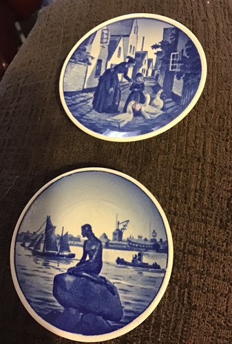 Rare Royal Copenhagen Denmark Porcelain Blue 2 Amager Langelinie 3" Plates 2010 - Picture 6 of 13