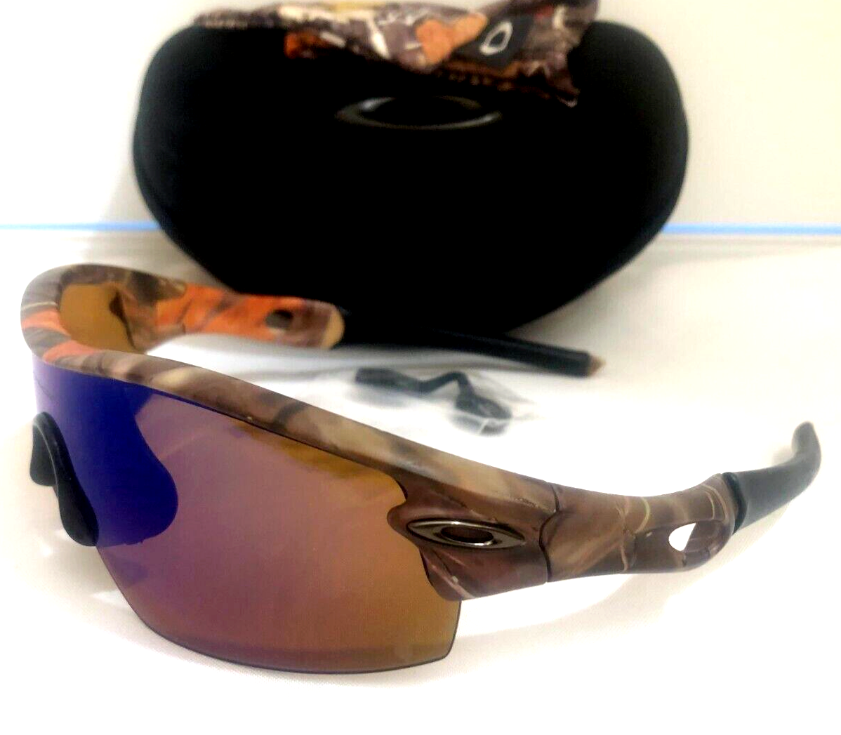 オークリー　OAKLEY　レーダー　Radar　ウッドランド　キングスカモ KING'S Camoとオレンジが印象的なOAKLEYレーダーロック | 長井