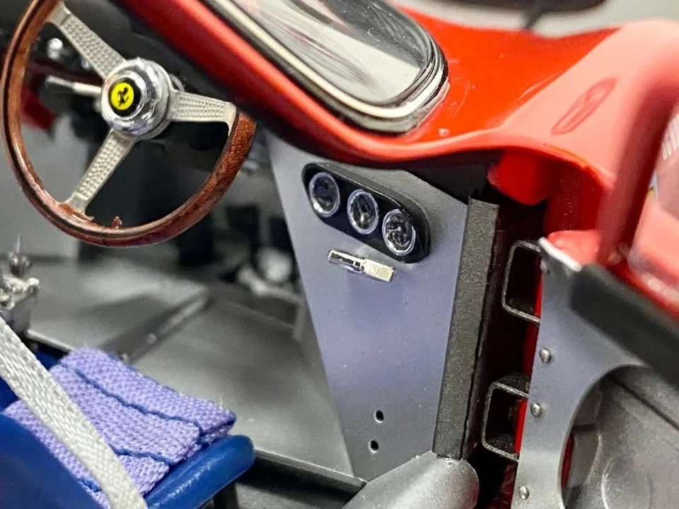 CMC Ferrari 250 LM - Ron Fry - Chassis 6105 1/18. M-266 - Imagen 4 de 4