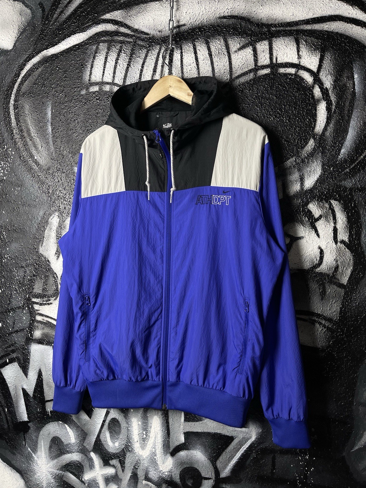 SACAI X NIKE Nike Athletic Depth Y2K Nylon Full Zip Giacca Leggera Uomo Taglia Media