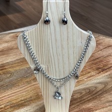 16” Dress Necklace Multi Strand Rhinestone Pendant Necklace & Earrings Vera Wang