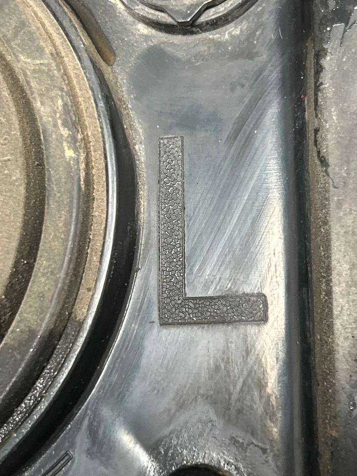 Fits 2003-2007 Chevrolet Silverado 1500 Left Headlight Assembly OEM#:10366037 Foto 2 de 4