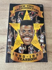 NEW YORK KNICKS 1990-91 YEARBOOK PAT EWING