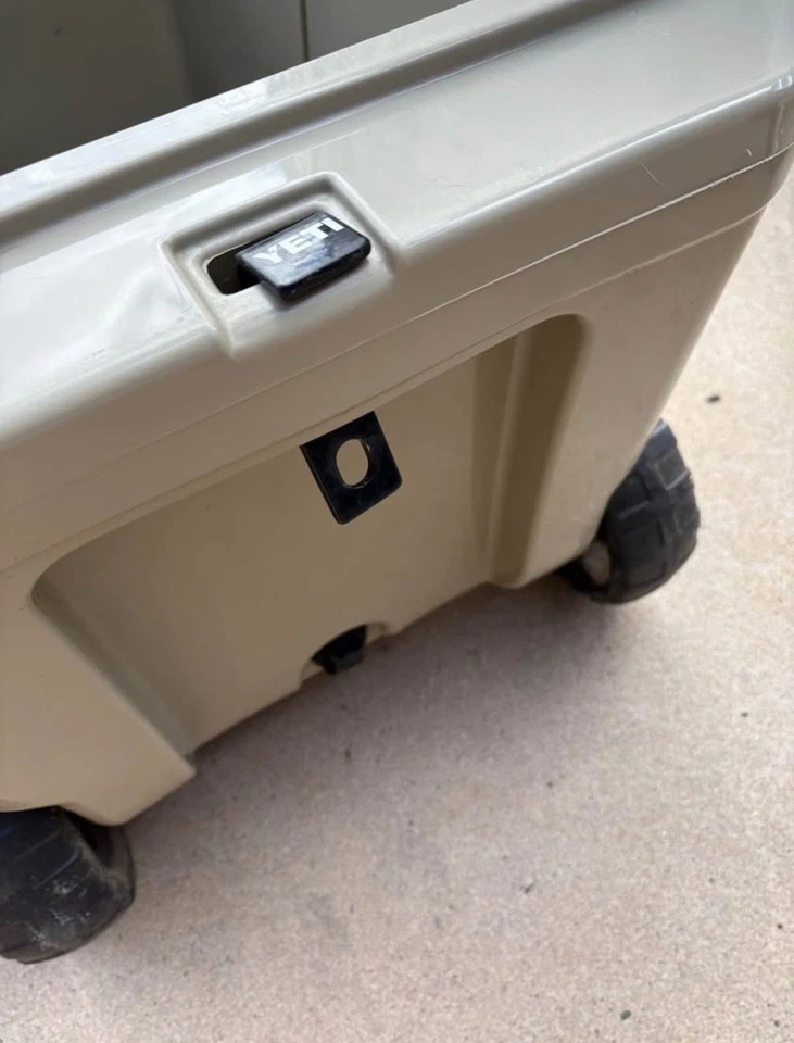 YETI® Tundra® Haul Hard Cooler - image 3 of 4