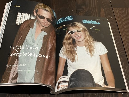 KATE MOSS STYLE BOOK INSIDE THE WORLD'S MOST FAMOUS WARDROBE 2009 1ST EDITION - Picture 12 of 15