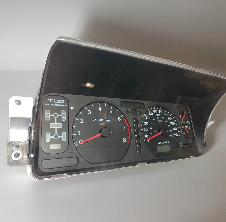 1998 1999 年五十铃部队讴歌 SLX 仪表盘速度计正品原始设备制造商 — 第 3/4 张图片