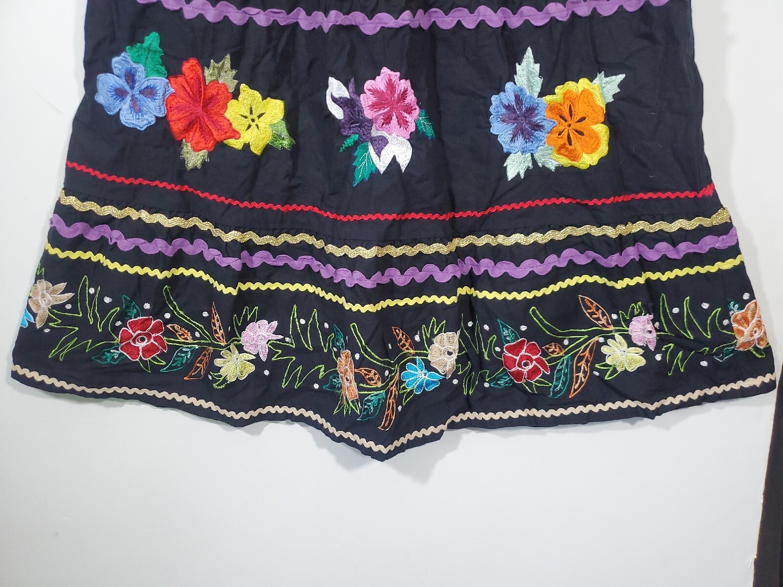 Soft Surroundings PXS Hippie Boho Embroidered Floral Mixed Media Long Jean Skirt image 5