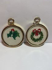 2 VINTAGE 70s CROSS STITCH NEEDLEPOINT CHRISTMAS TREE ORNAMENTS WREATH MISTLETOE