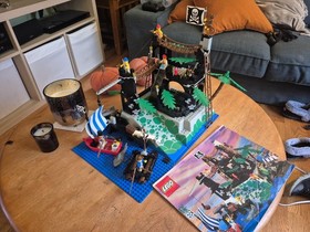 LEGO Pirates: Rock Island Refuge (6273) Year 1991 - 100% Complete