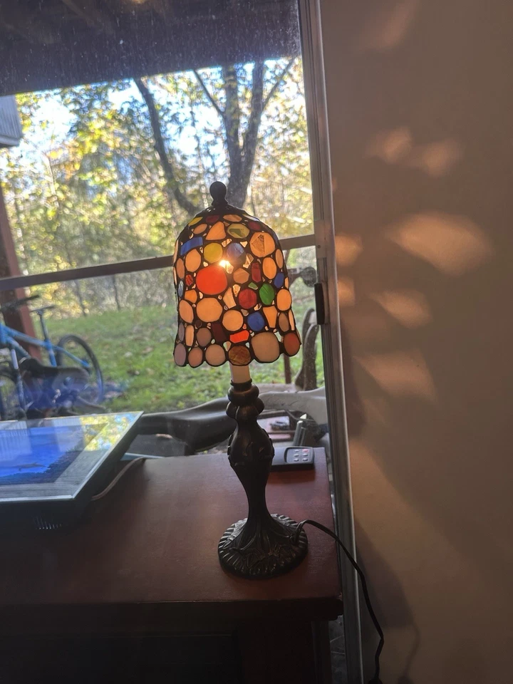 Faro bombilla única faro multicolor Foto 3 de 4