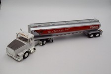 1997 Exxon Collector&rsquo;s Edition Tanker Truck Put a Tiger in Your Tank Semi