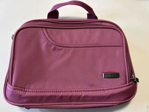 Ricardo Beverly Hills Red Essentials Toiletry Hanging Travel Cosmetics Bag 13 in - Picture 1 of 4