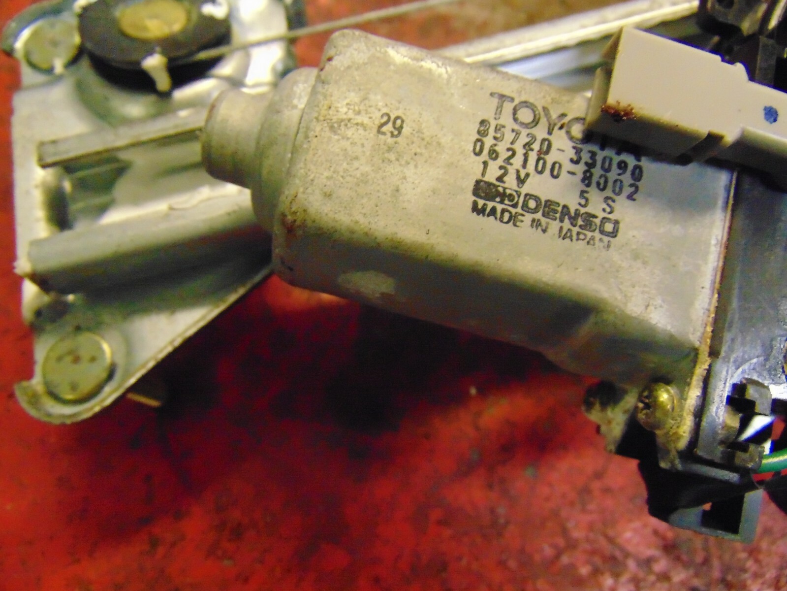 OEM Toyota Front Right Window Motor & Regulator – Fits 1997-98 Lexus ES300