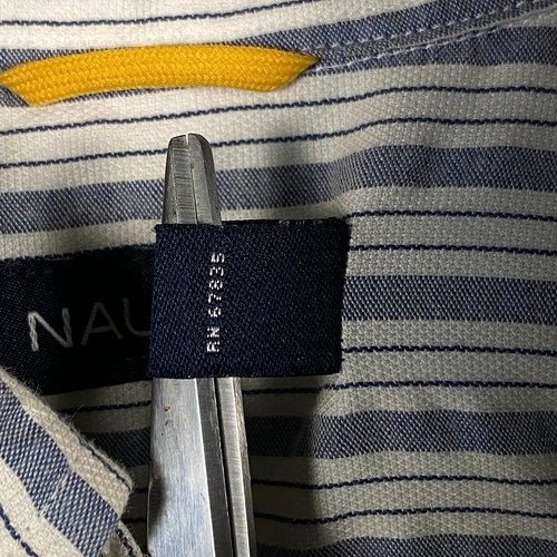 Nautica Mens Size Medium Long Sleeve Button Down Shirt Grey Blue Vertical Stripe - Picture 8 of 13