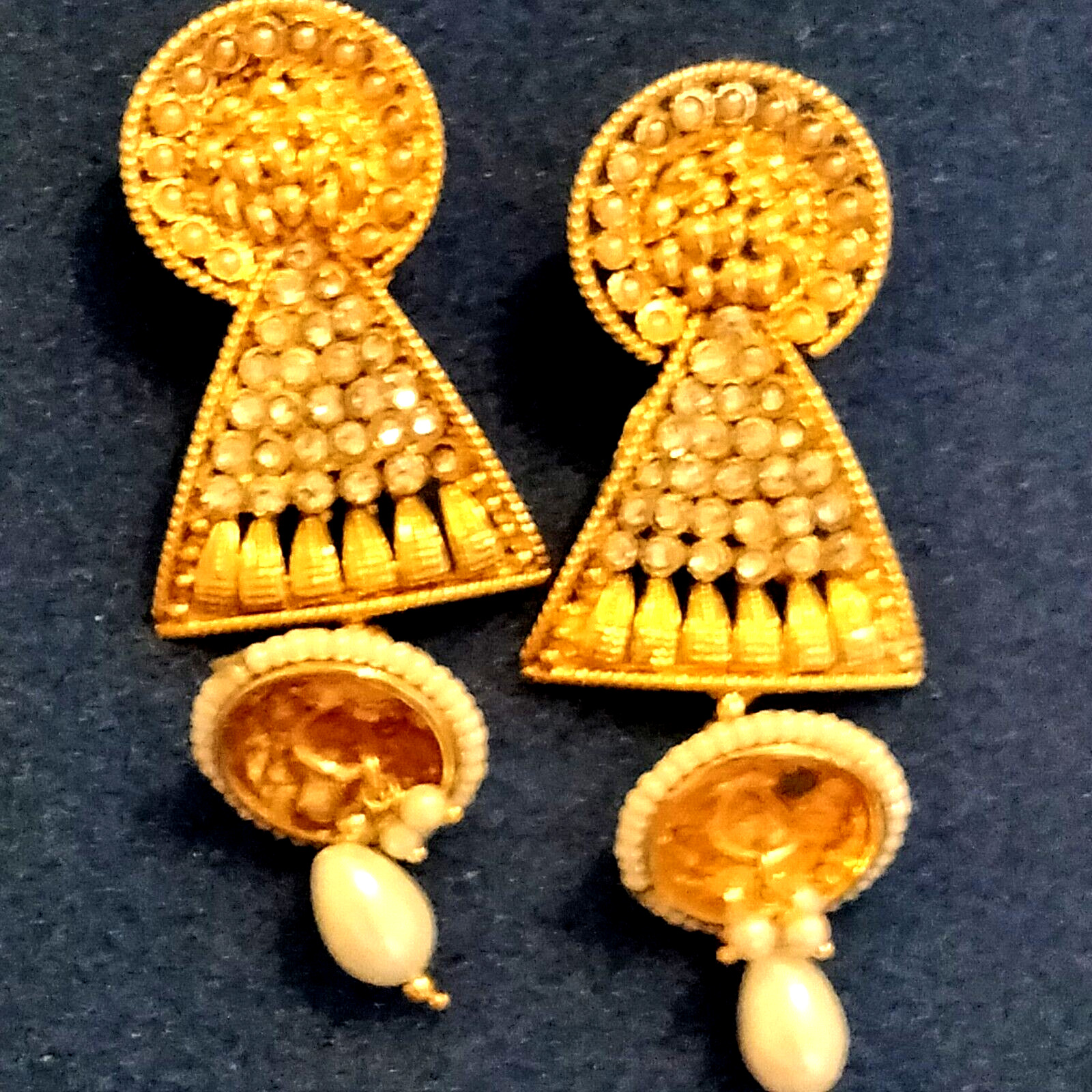 VINTAGE WOMEN INDIA GOLD PLATED DANGLING EARRINGS - image 11