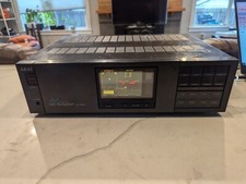 Akai AA-V305 80W/Ch audio video receiver made in Japan vintage w/Digital Display