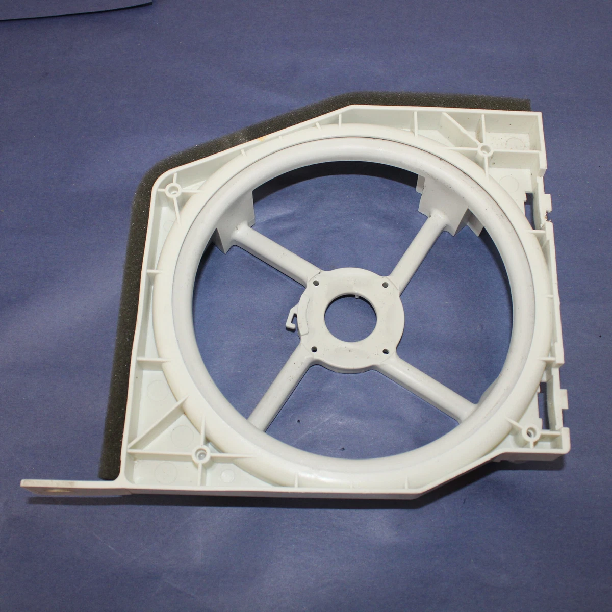LG Refrigerator : Condenser Fan Motor Guide (MEA42772901 