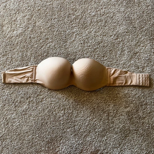 Victoria's Secret Body By Victoria Lined Strapless Bra - 34DDD - Beige - EUC