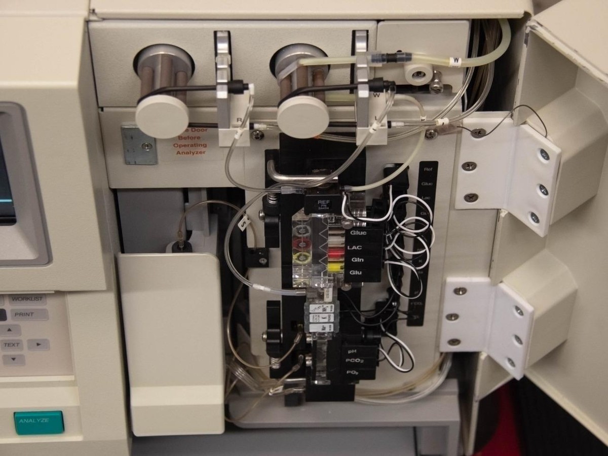 Nova Biomedical Bioprofile 400 Cell Culture Analyzer Nova Biomedical Bioprofile 400 Cell Culture Analyzer