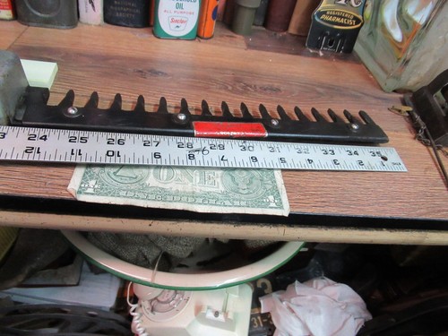 Black & Decker 12 Zoll Utility Heckenschere U-450 Nr. 100695 funktioniert 115 Volt - Bild 8 von 11