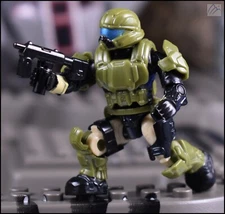 HALO CONSTRUX MEGA BLOKS GREEN UNSC PILOT MINI FIGURE CNG71 VULTURE GUNSHIP