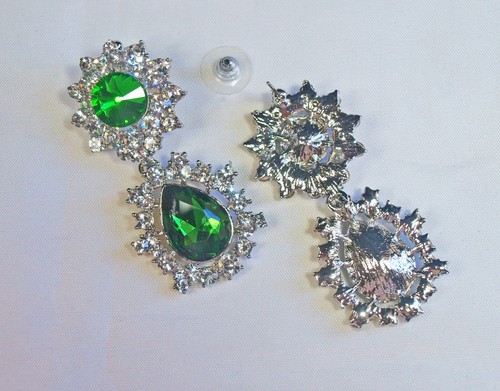 Fabulous Regal Style Necklace and Earrings Set - Picture 10 of 31